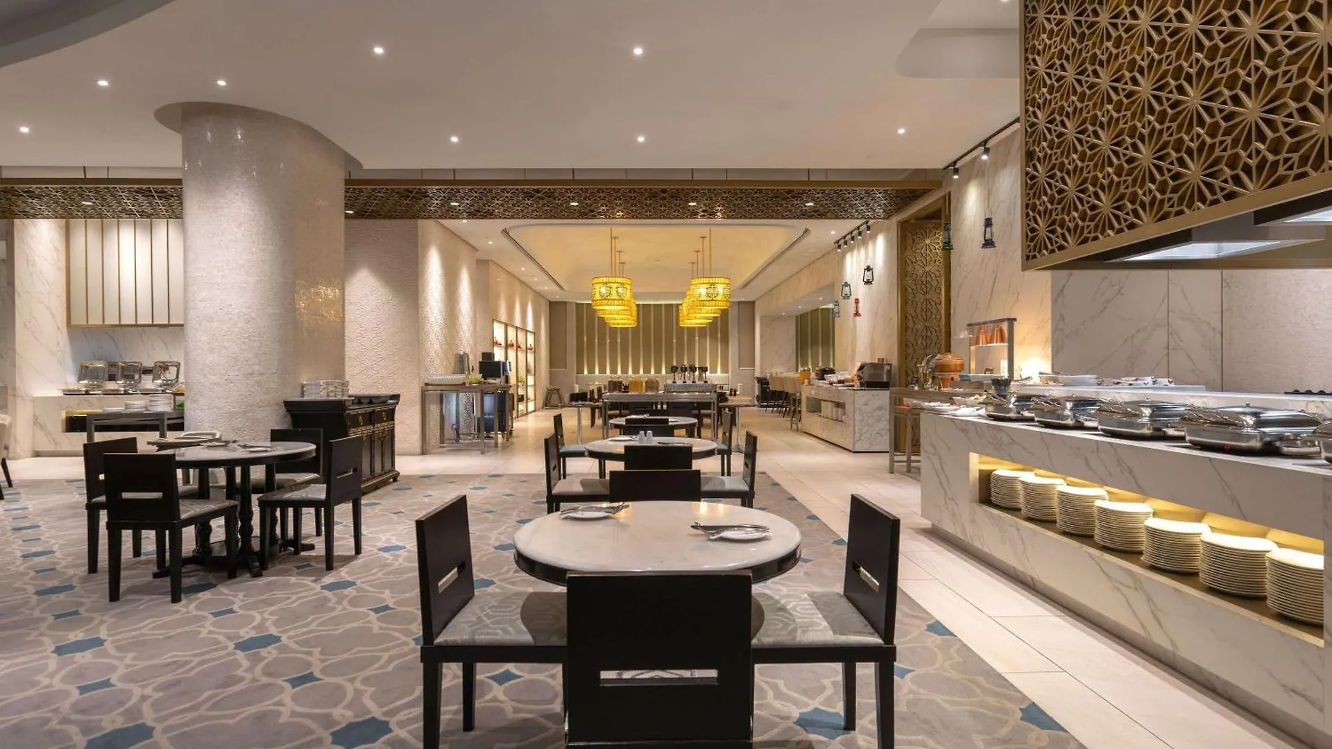 Novotel Kuala Lumpur City Centre 4*,