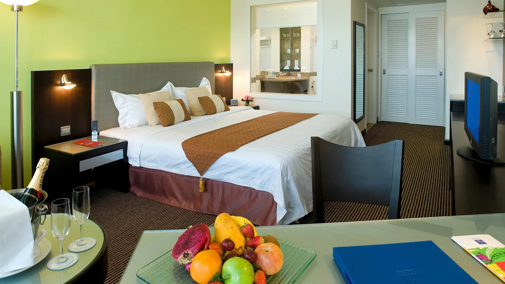 Novotel Kuala Lumpur City Centre Hotel