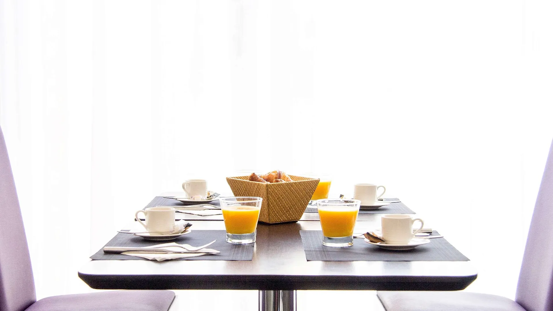 Novotel Kuala Lumpur City Centre Hotel